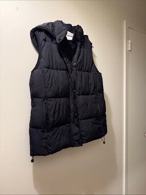 Zara Black Quilted Hooded Puffer Vest